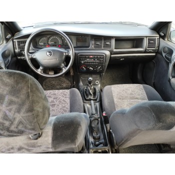 Recambio de carroceria corte para opel vectra b berlina 1.8 16v cat referencia OEM IAM   