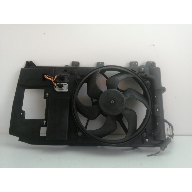 Recambio de electroventilador para citroën berlingo 1.9 diesel referencia OEM IAM   