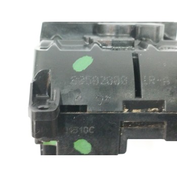 Recambio de cerradura puerta delantera derecha para renault megane iii berlina 5 p dynamique referencia OEM IAM 805020001R  