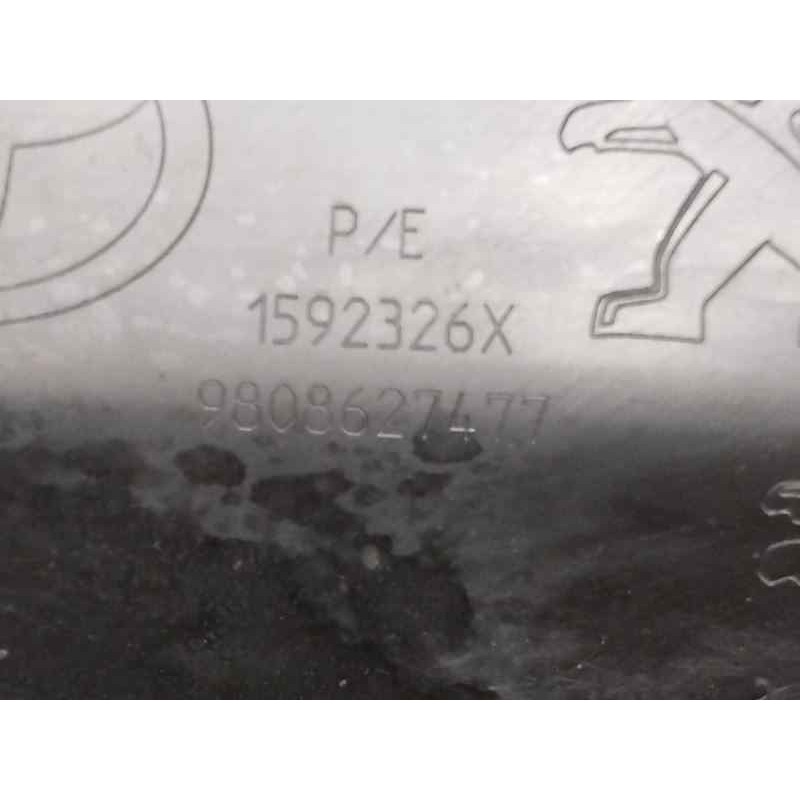 PARAGOLPES TRASERO 1592326X OBSERVAR FOTOS