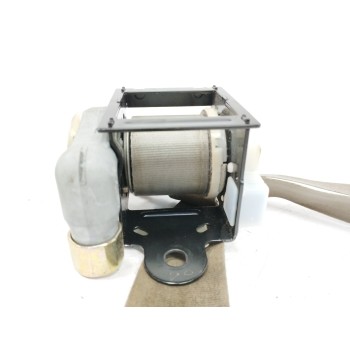 Recambio de cinturon seguridad delantero izquierdo para kia magentis 2.0 crdi referencia OEM IAM 888102G200  