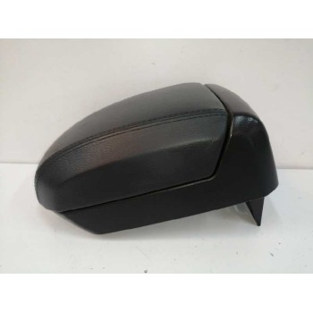 Recambio de apoyabrazos central para chevrolet captiva 2.0 diesel cat referencia OEM IAM   