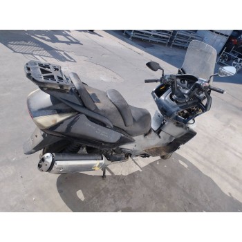 Recambio de carroceria corte para honda silver wing 400 silver wing 400 referencia OEM IAM   