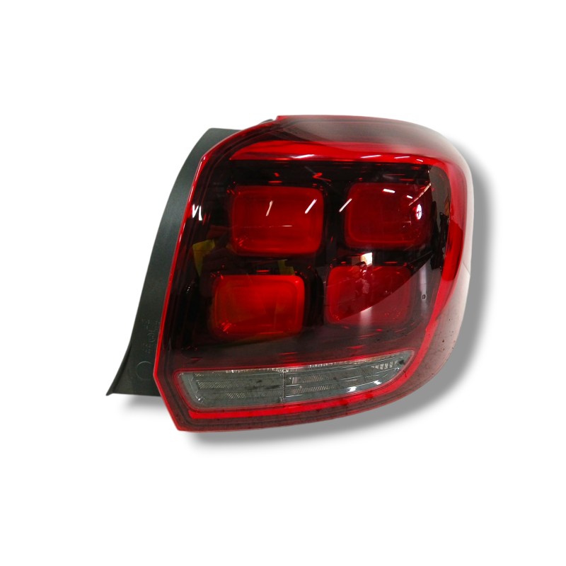 Recambio de piloto trasero derecho para dacia sandero referencia OEM IAM 265506147R 90113189 