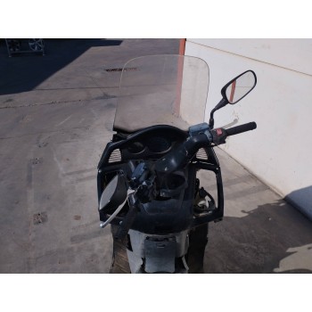 Recambio de carroceria corte para honda silver wing 400 silver wing 400 referencia OEM IAM   