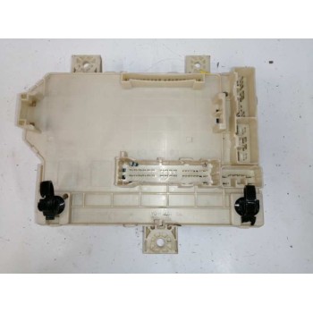 Recambio de caja reles / fusibles para mitsubishi colt berlina 3 (cz) 1.3 cat referencia OEM IAM MN108319  