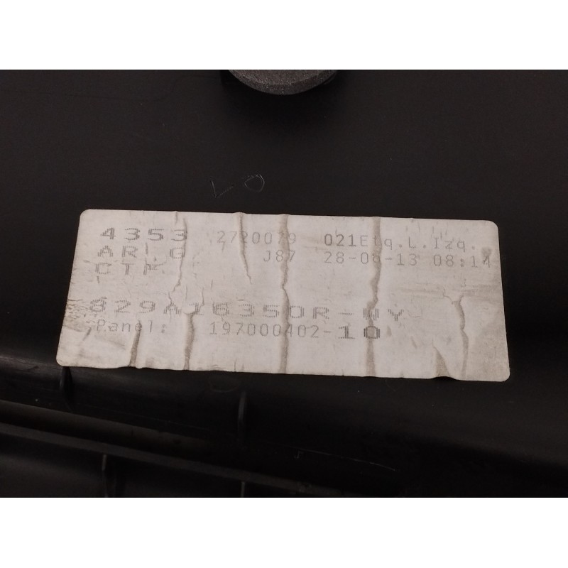 GUARNECIDO PUERTA TRASERA IZQUIERDA NEGRO