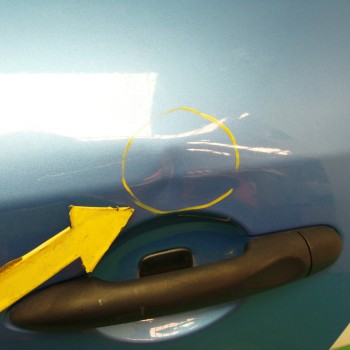 Recambio de puerta trasera izquierda para renault megane iii berlina 5 p 1.6 16v referencia OEM IAM  OBSERVAR FOTOS 