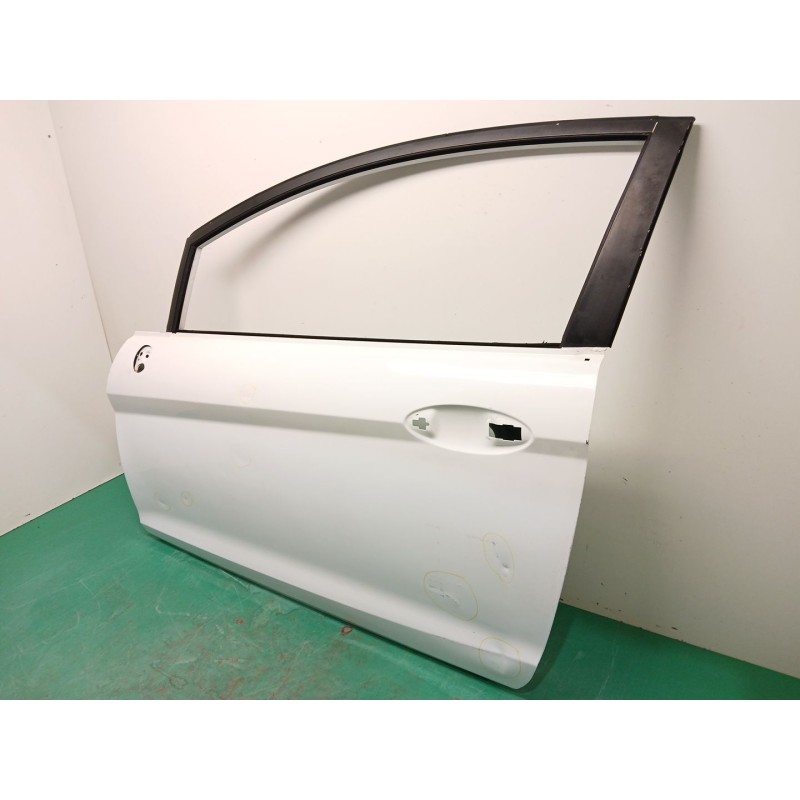 PUERTA DELANTERA IZQUIERDA