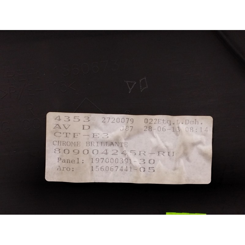 GUARNECIDO PUERTA DELANTERA DERECHA NEGRO