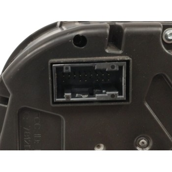 Recambio de cuadro instrumentos para skoda fabia combi 1.0 mpi referencia OEM IAM 6V0920740C A2C13557700 