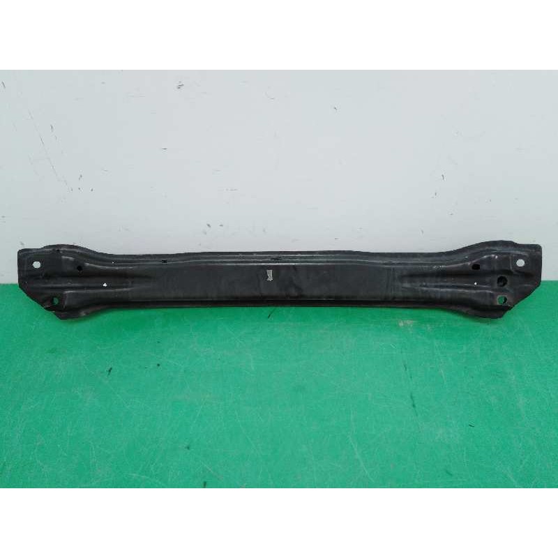 REFUERZO PARAGOLPES DELANTERO