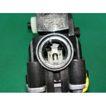 Recambio de motor elevalunas trasero derecho para kia niro drive referencia OEM IAM 83460G5000  