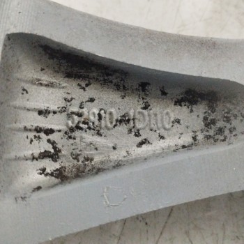 Recambio de llanta para kia carens iii monospace (un) 1.6 crdi 110 referencia OEM IAM 529101D110 6,0JX15OFF SET41 5H 5X115