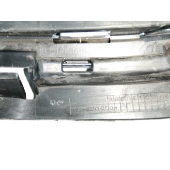 Recambio de rejilla delantera para ford fiesta (ce1) referencia OEM IAM H1BB8B271B1  