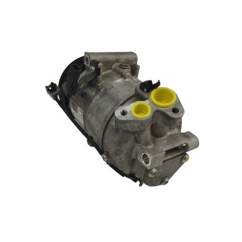Recambio de compresor aire acondicionado para renault captur limited referencia OEM IAM 926000734R  