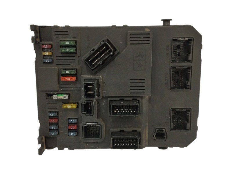 Recambio de caja reles / fusibles para peugeot 206 berlina 2.0 hdi cat referencia OEM IAM 9650584680 S118085220B 