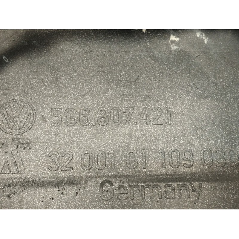 PARAGOLPES TRASERO NECESITA REPARACION