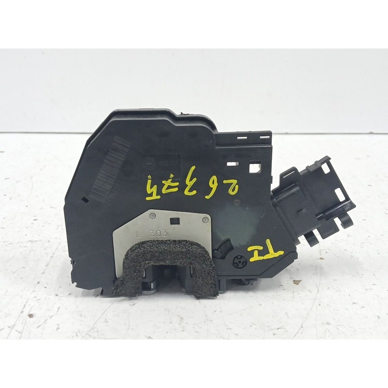 CERRADURA PUERTA LATERAL IZQUIERDA 40717211