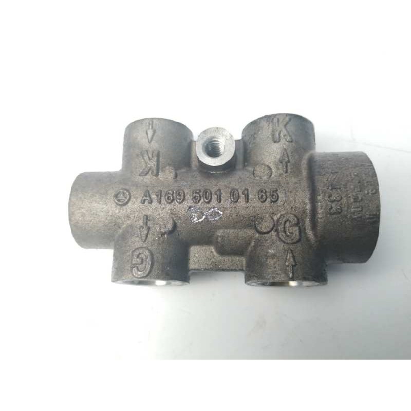 Recambio de termostato para mercedes-benz clase b (w245) 170 (245.232) referencia OEM IAM A1695010165  