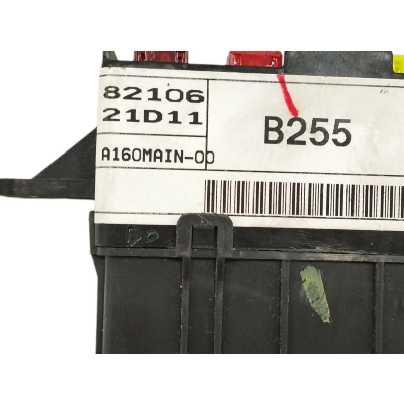 CAJA RELES / FUSIBLES