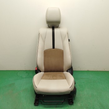 ASIENTO DELANTERO IZQUIERDO 