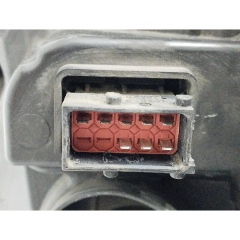 Recambio de faro derecho para opel vectra c berlina 1.8 16v cat (z 18 xe / 2h9) referencia OEM IAM 15588800 PARA PULIR 