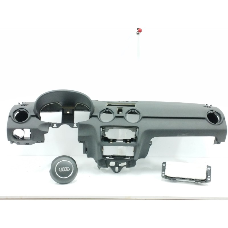Recambio de salpicadero para audi a1 (8x) 1.6 tdi referencia OEM IAM 8X1857033 8X0880201 8X0880204A