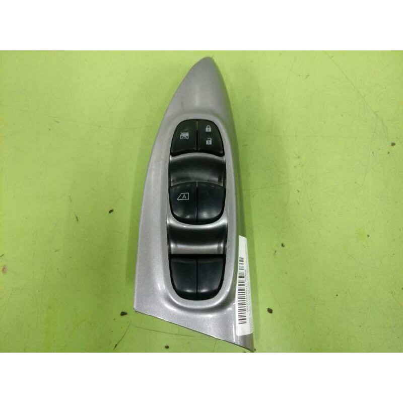 Recambio de mando elevalunas delantero izquierdo para nissan juke (f15) acenta referencia OEM IAM 254011KA5E 809611KM3A 
