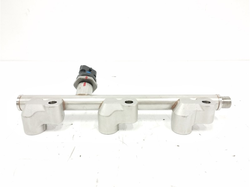 Recambio de rampa inyectora para suzuki vitara 1.0 12v boosterjet cat referencia OEM IAM Recambio de rampa inyectora para suzuki vitara 1.0 12v boosterjet cat referencia OEM IAM