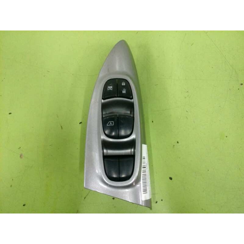 MANDO ELEVALUNAS DELANTERO IZQUIERDO 809611KM3A