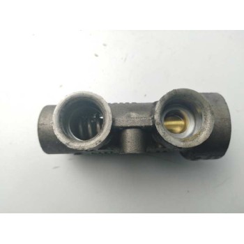 Recambio de termostato para mercedes-benz clase b (w245) 170 (245.232) referencia OEM IAM A1695010165  