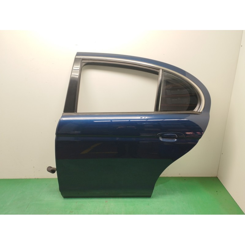 Recambio de puerta trasera izquierda para jaguar s-type 3.0 v6 24v cat referencia OEM IAM   