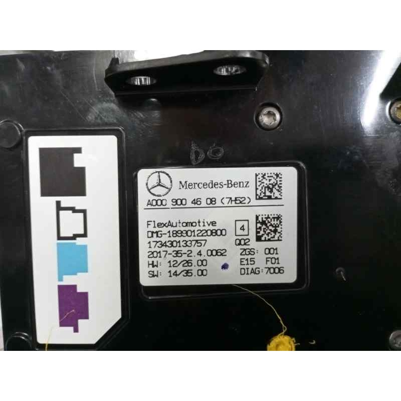 LUZ INTERIOR OBSERVAR FOTO