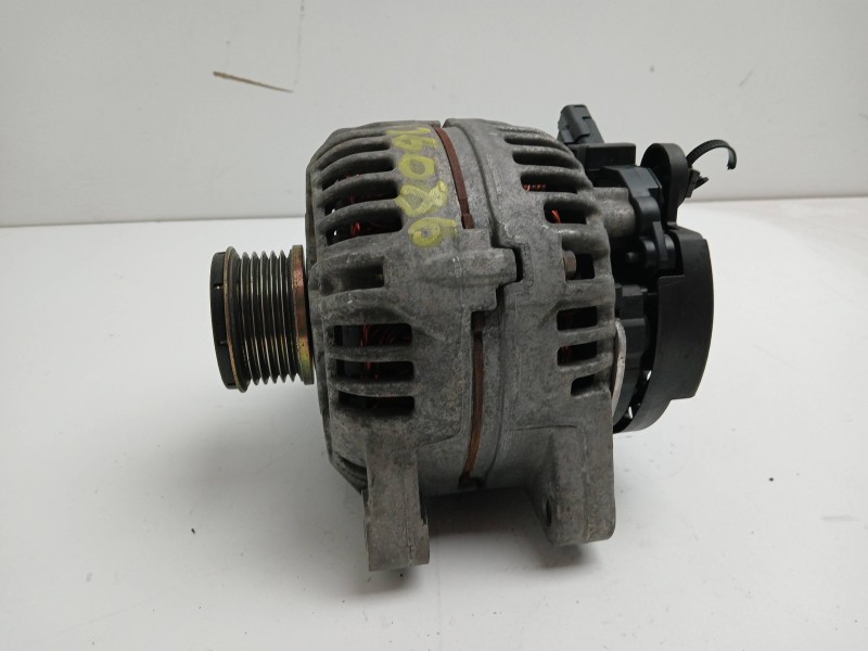 Recambio de alternador para peugeot 307 berlina (s2) 1.6 16v hdi referencia OEM IAM 9646321880  