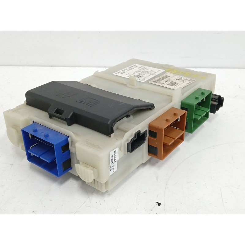 CAJA RELES / FUSIBLES 6G9T14A073AG