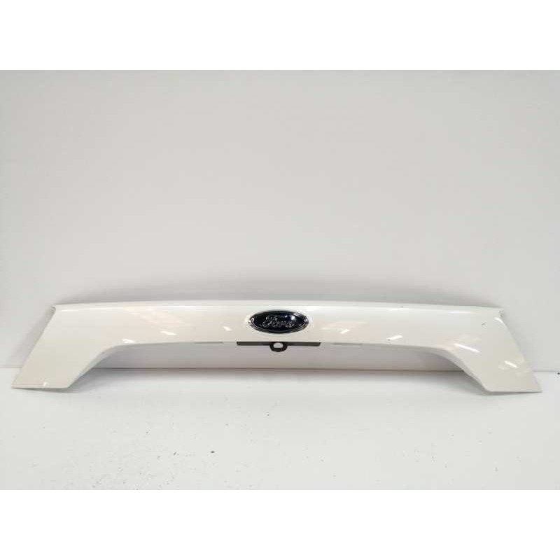 Recambio de moldura para ford kuga (cbs) referencia OEM IAM GJ54S43404A TRASERA PORTON BLANCO PERLA OBSERVAR FOTOS