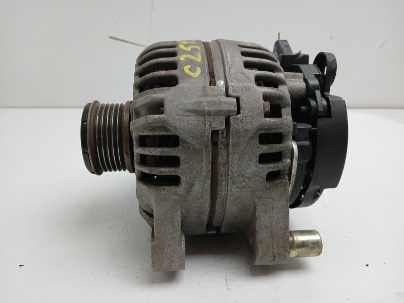 Recambio de alternador para peugeot 307 break / sw (s1) 2.0 hdi cat referencia OEM IAM 9646321880  