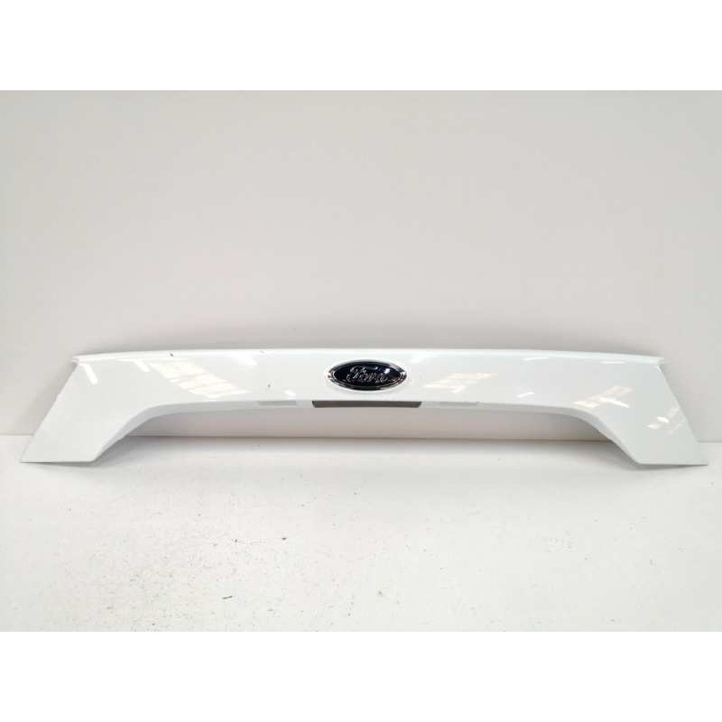 Recambio de moldura para ford kuga (cbs) referencia OEM IAM GJ54S43404A TRASERA PORTON BLANCO OBSERVAR FOTOS