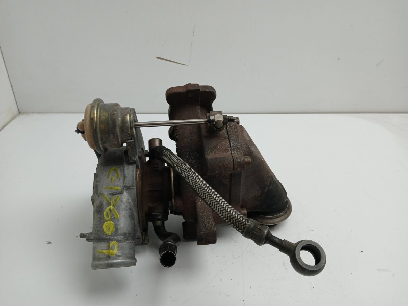 Recambio de turbocompresor para peugeot 206 berlina 2.0 hdi cat referencia OEM IAM K03333821  