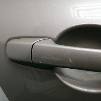 Recambio de puerta trasera derecha para mazda 6 berlina (gg) 1.8 cat referencia OEM IAM   