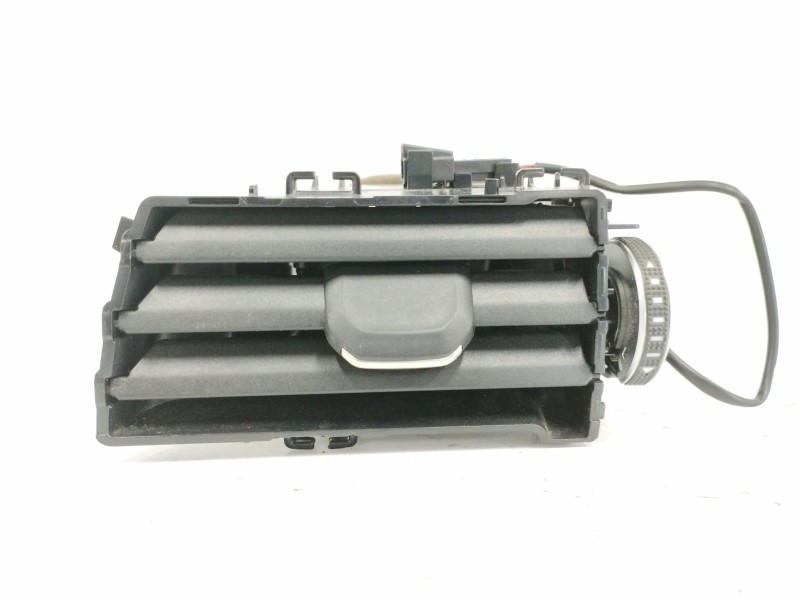 Recambio de rejilla aireadora para audi a4 avant (8w5) 2.0 16v tdi referencia OEM IAM 8W1820901 LADO IZQUIERDO 