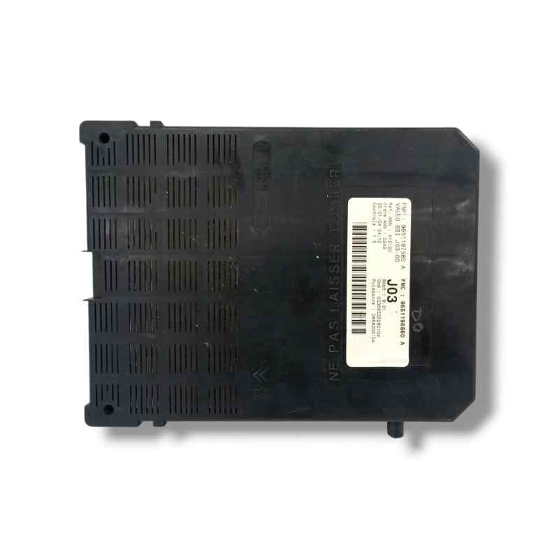 CAJA RELES / FUSIBLES OBSERVAR FOTO 9651197580