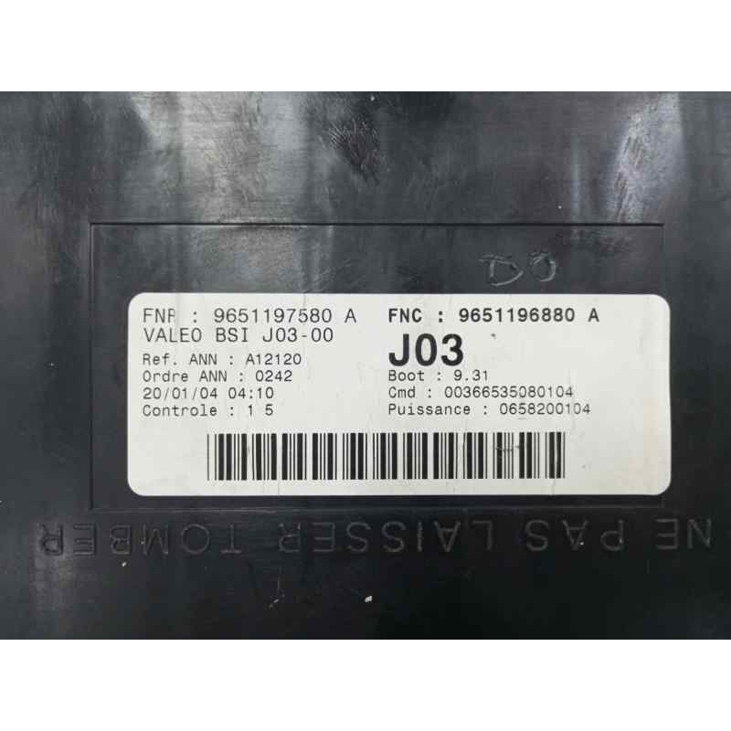 CAJA RELES / FUSIBLES OBSERVAR FOTO 9651197580