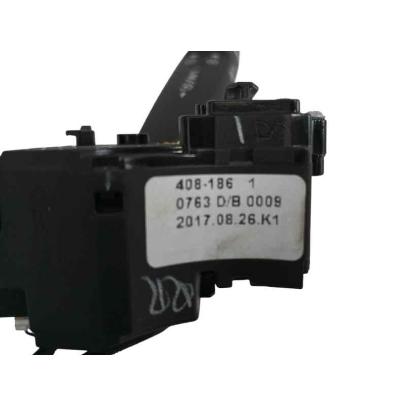 MANDO VOLANTE CONTRO VELOCIDAD