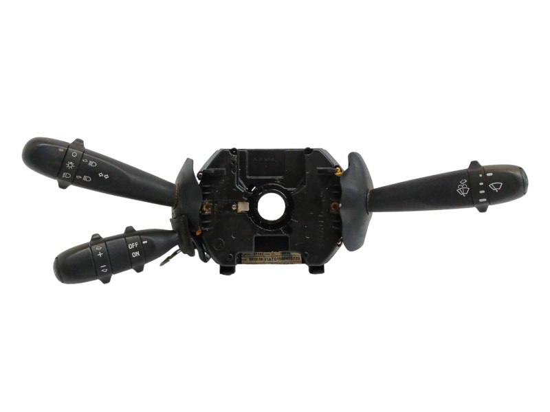 Recambio de mando multifuncion para alfa romeo gt (125) 1.9 jtd 16v 150/ distinctive referencia OEM IAM 01560405770  
