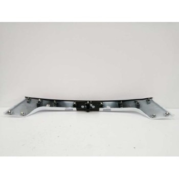 Recambio de moldura para ford kuga (cbs) referencia OEM IAM GJ54S43404A TRASERA PORTON BLANCO
