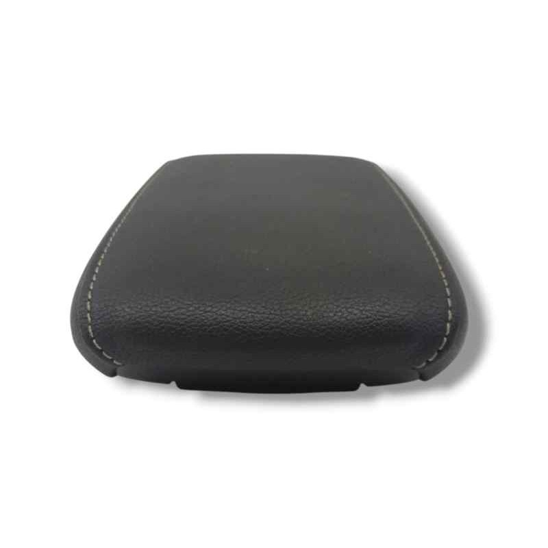 Recambio de apoyabrazos central para opel astra k sports tourer 1.6 cdti dpf referencia OEM IAM 39108523  