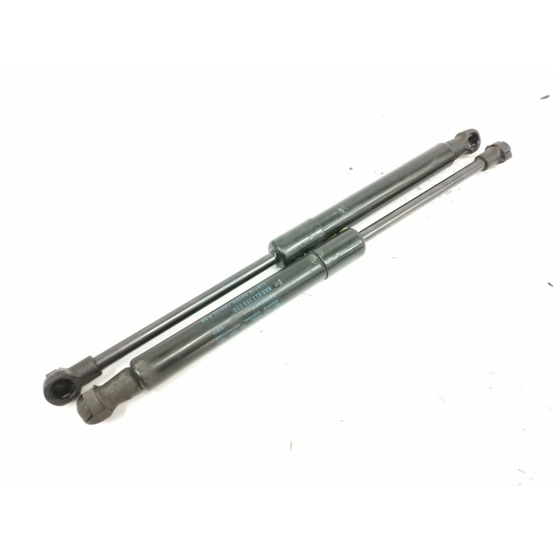 Recambio de amortiguadores capo para audi a1 (8x) 1.6 tdi referencia OEM IAM 8X0823359  