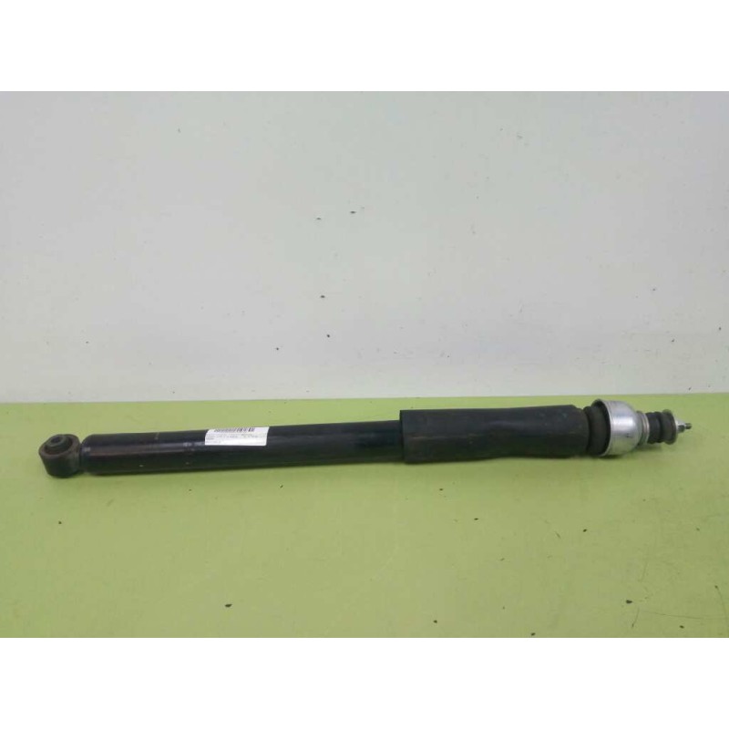 Recambio de amortiguador trasero derecho para nissan juke (f15) acenta referencia OEM IAM 562101KA1B  